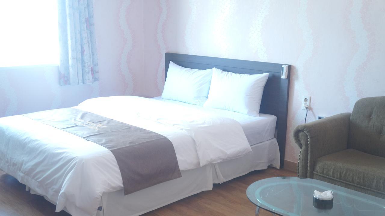 Hill Park Hotel Csedzsu Kültér fotó